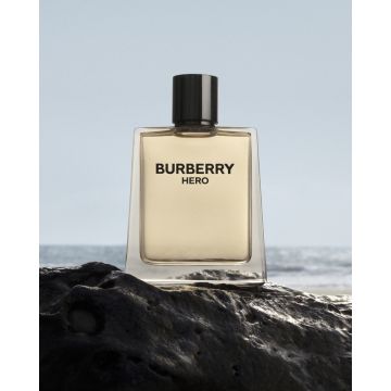 Burberry Hero, Apa de Toaleta, Barbati (Concentratie: Apa de Toaleta, Gramaj: 150 ml)