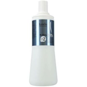 Oxidant pentru pudra decoloranta Blondes Unlimited Creativ 9%, 1000ml, Londa Professional