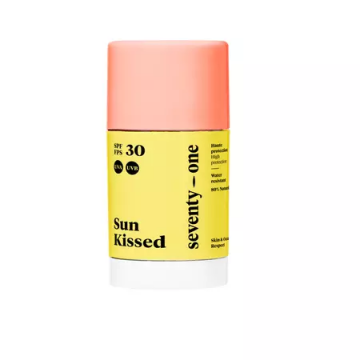 Stick de protectie solara pentru fata si zone sensibile rezistent la apa cu SPF 30 Sun Kissed, 15g, Seventy One Percent