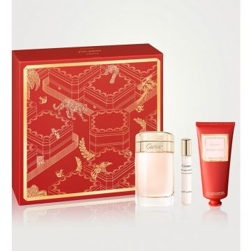 Set cadou Cartier Baiser Vole, Apa de Parfum, Femei, 100 ml + Lotiune de corp 100 ml + Apa de Parfum, 10 ml Set cadou Cartier Baiser Vole, Apa de Parfum, Femei, 100 ml + Lotiune de corp 100 ml + Apa de Parfum, 10 ml
