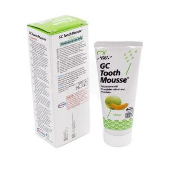 GC Tooth Mousse crema topica remineralizanta pe baza de apa cu aroma de pepene galben 40 g