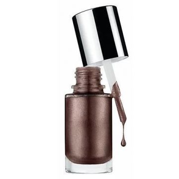 Lac de unghii Clinique, A Different Nail Enamel, 9ml (Culoare produse: 10 Indie Rock)