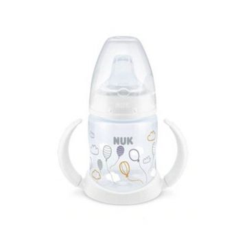 Nuk First Choice+ cu control al temperaturii Ceașcă de învățare albă cu gura de scurgere din silicon, unisex, de la 6 luni 150 ml