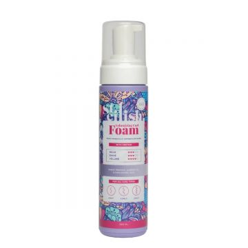 Spuma modelatoare pentru parul cret cu efect de volum, 200ml, Steilish