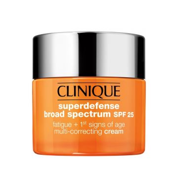 Crema multicorectoare Superdefense 3/4, 30ml, Clinique