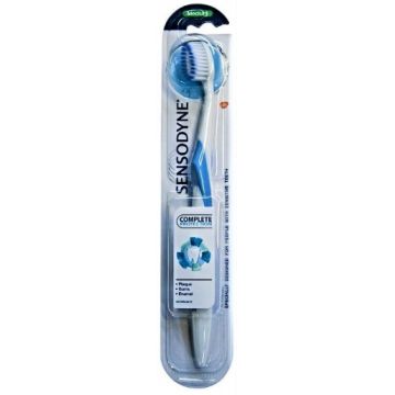 Sensodyne periuta de dinti Complete Protection medium - 1 bucata